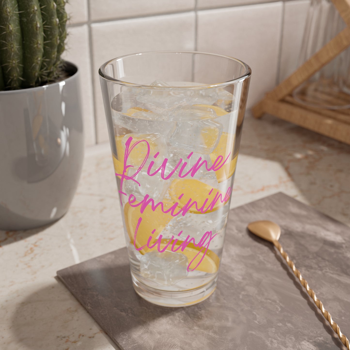 "Divine Feminine Living" 16oz Cocktail / Bar Glass